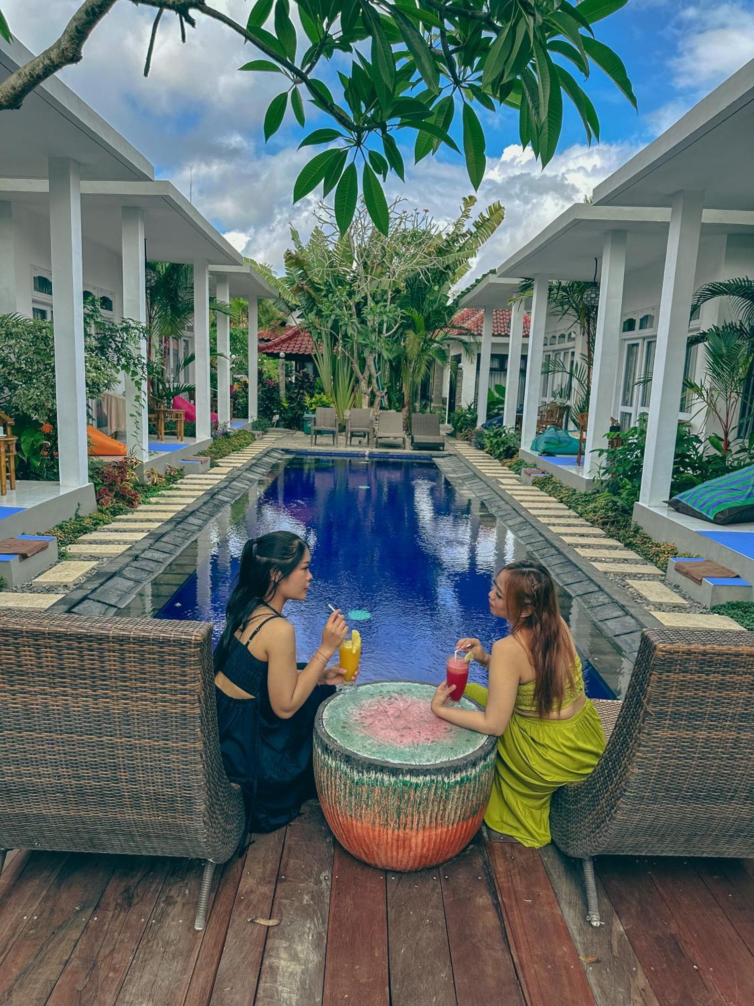 Bali Stuti Jimbaran Inn Exterior foto